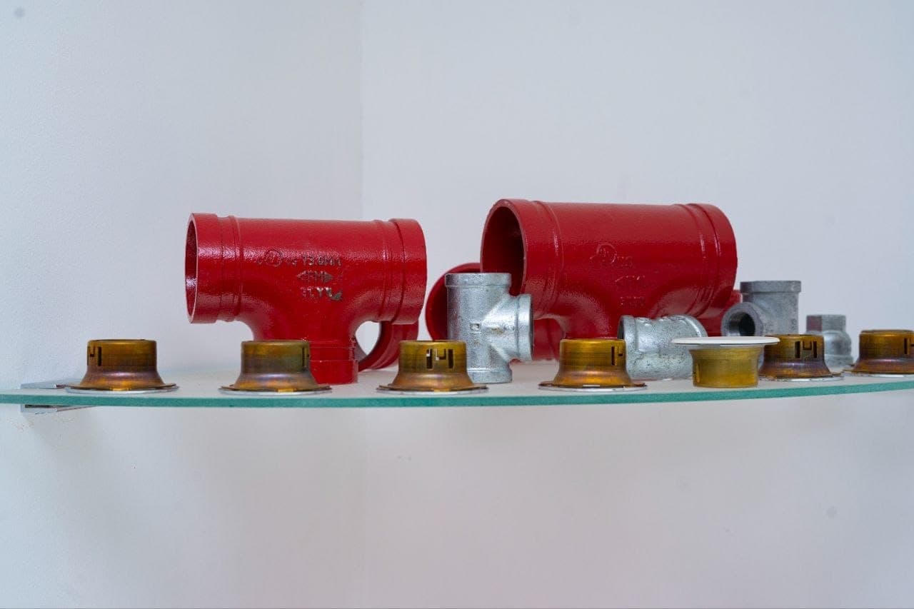 Sprinkler və hidrant boru fitinqləri: nümunə rəfi